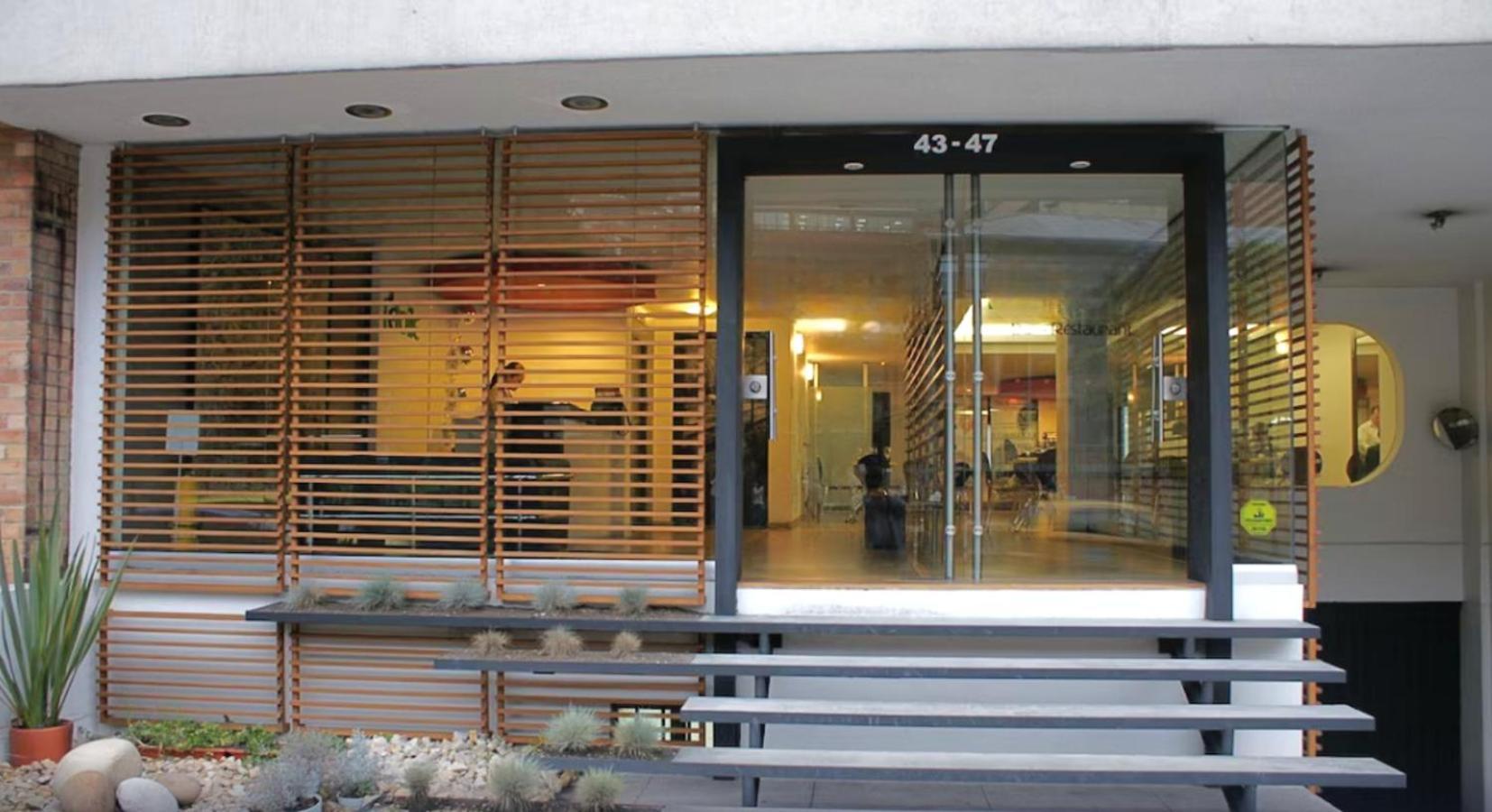 Hotel Silver Javeriana By Hospedium Богота Екстериор снимка