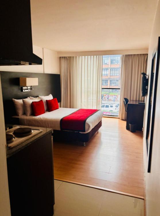 Hotel Silver Javeriana By Hospedium Богота Екстериор снимка